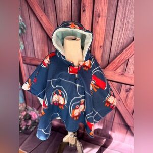 Adorable Hooded Car Seat Poncho